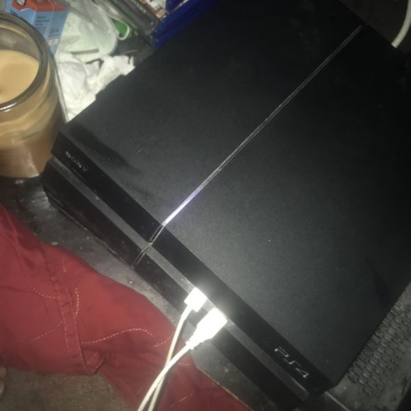 Ps4 - Picture 4 of 4